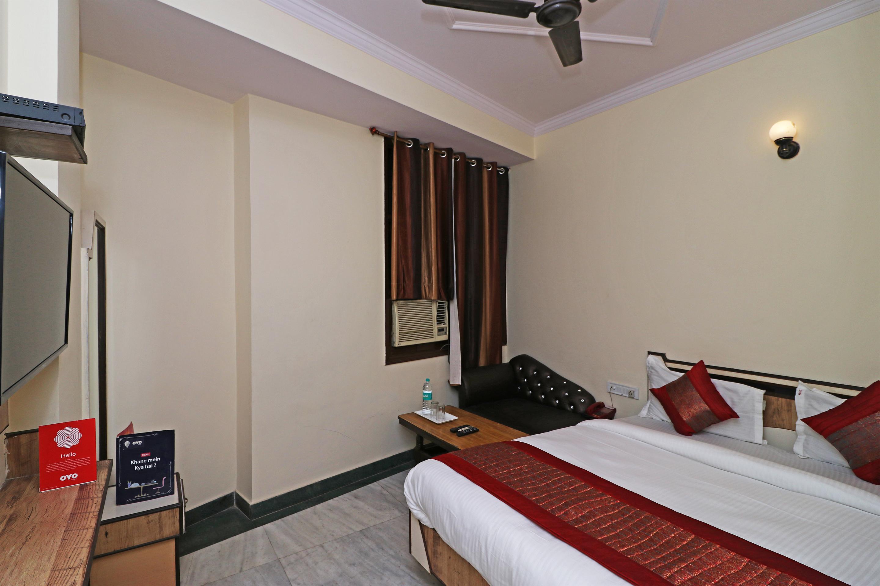 Adb Rooms Hotel Silver Shine New Delhi Exterior photo